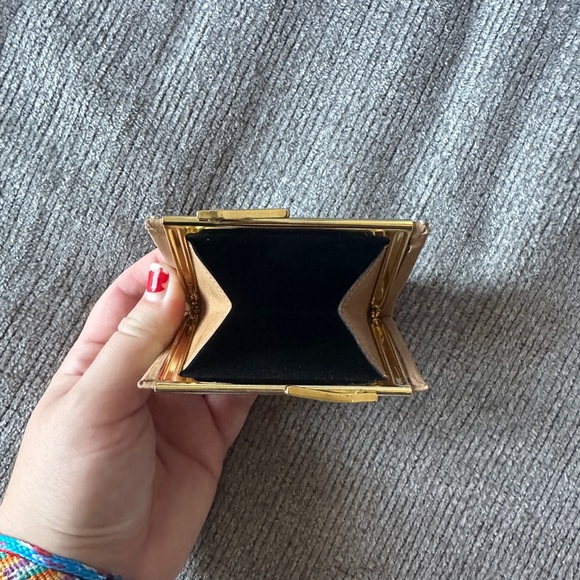 Bond Street tan wallet with original box! - Picture 6 of 7